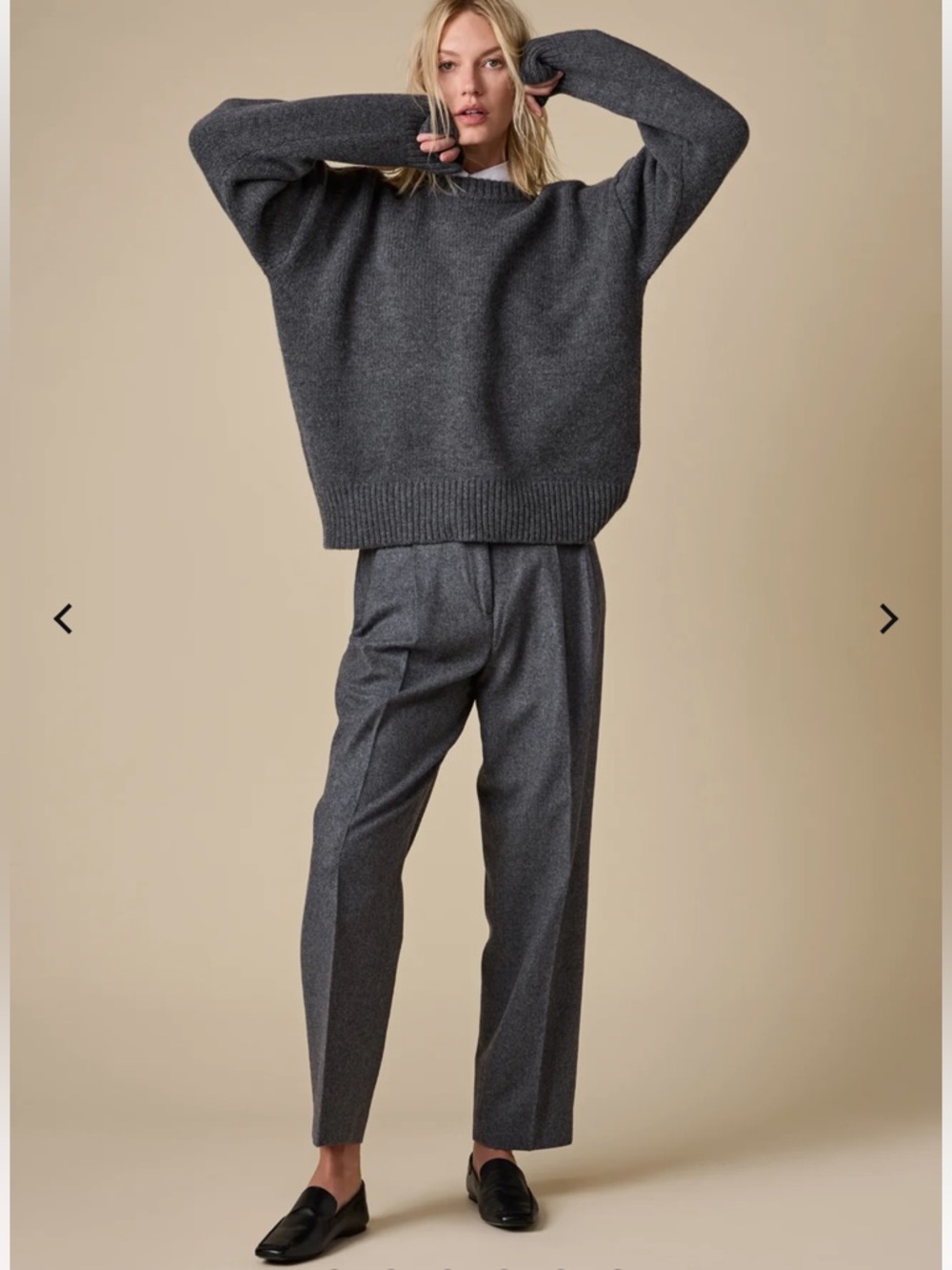 100% wool Classic Crewneck Sweater in Charcoal Gray soldout.nyc small
US 4-6 - Picture 2 of 14